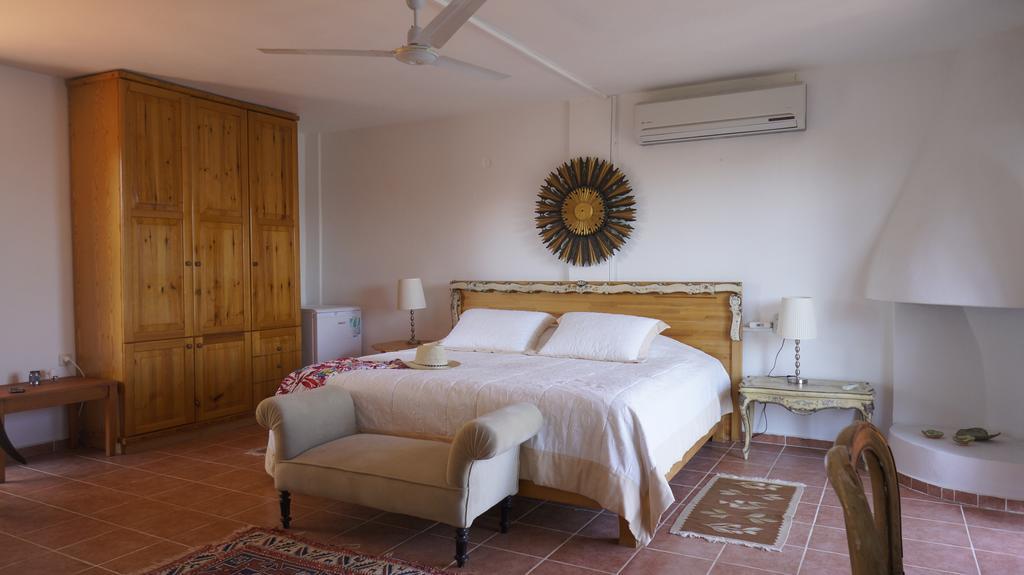Bozburun Yacht Club Room photo
